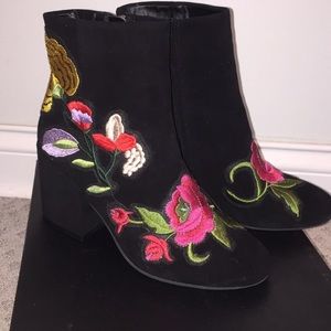 Floral embroidered ankle boots